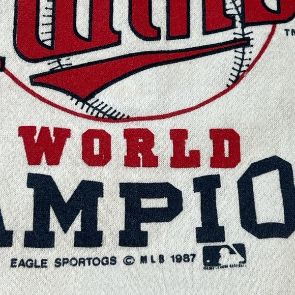 Minnesota Twins 1987 Vintage MLB Baseball Crewneck Pullover Sweatshirt - Picture 4 of 7